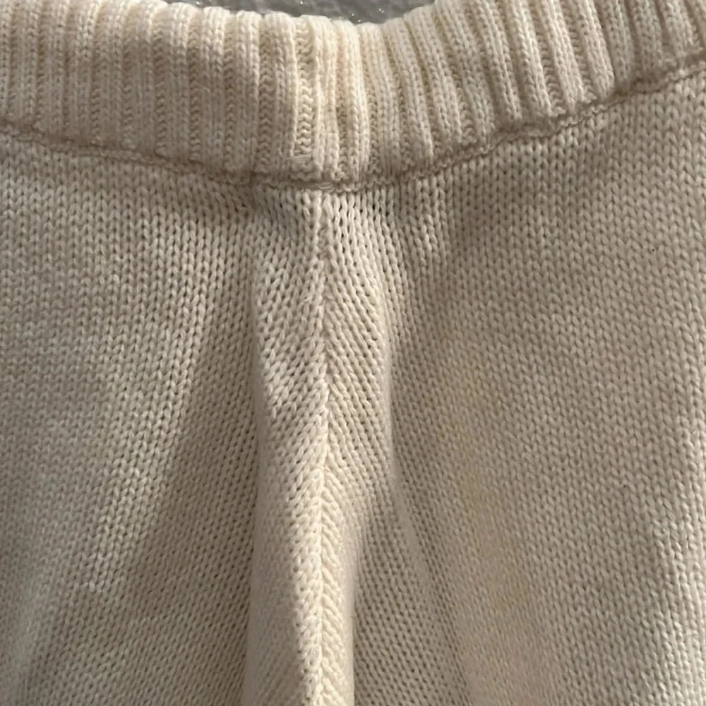 WeWoreWhat Pull On Sweater Shorts Cozy Stitch Cream Knit